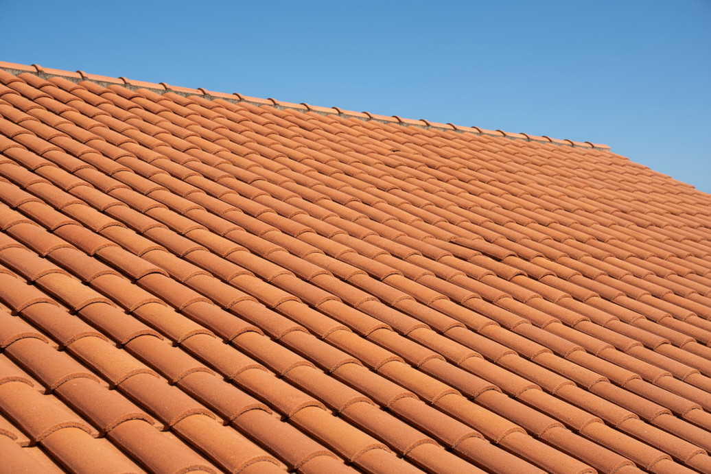 Couvreur dans l’Oise (60) – Travaux et entretien de toiture avec Zéphyr