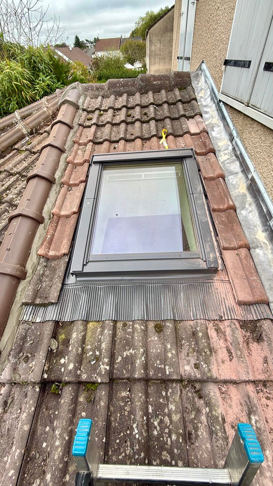 Remplacement d'un Velux à Lagny-le-Sec (60330) après infiltration